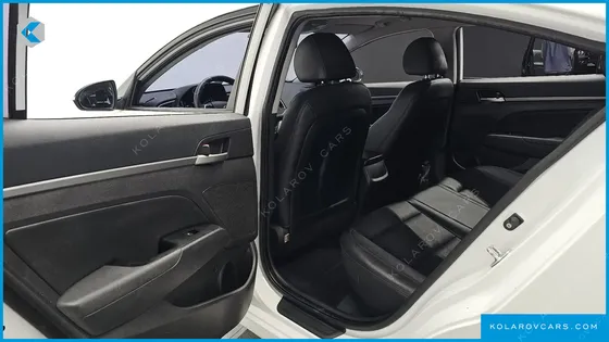 HYUNDAI ELANTRA (AVANTE) 1.6 GDI VALUE PLUS