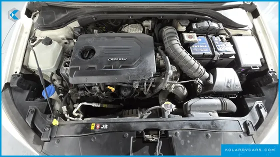 HYUNDAI ELANTRA (AVANTE) 1.6 E-VGT SMART
