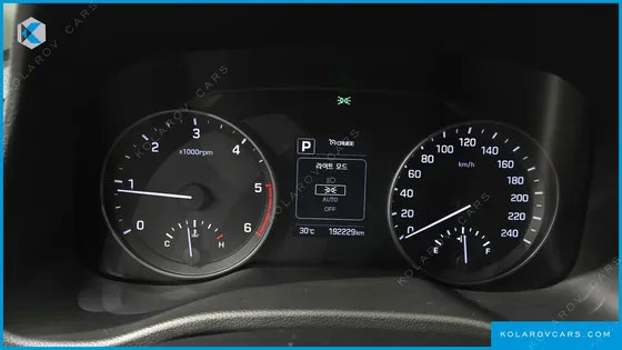 HYUNDAI ELANTRA (AVANTE) 1.6 E-VGT SMART