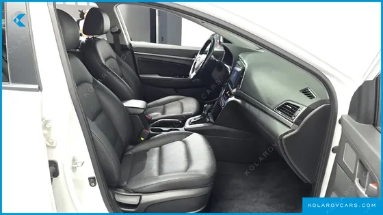 HYUNDAI ELANTRA (AVANTE) 1.6 E-VGT SMART