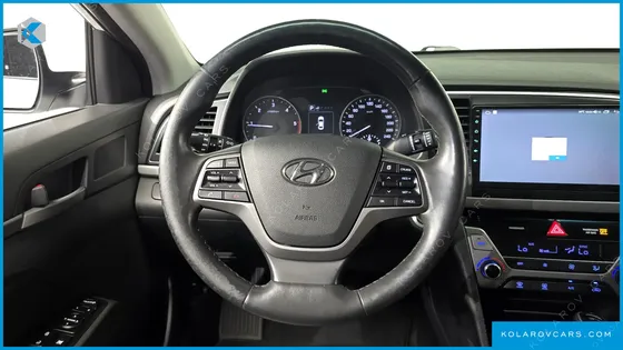 HYUNDAI ELANTRA (AVANTE) 1.6 E-VGT SMART