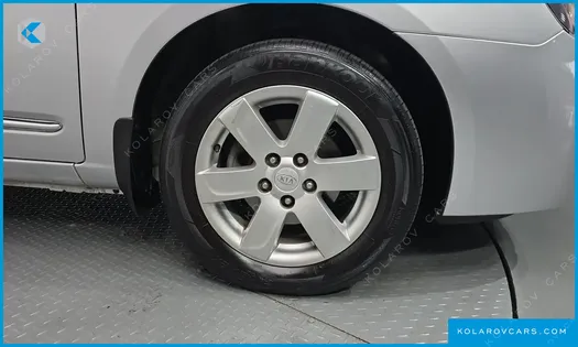KIA CARENS LPI 2.0 GLX