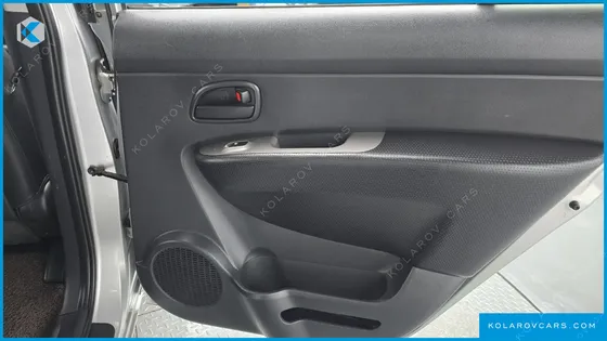 KIA CARENS LPI 2.0 GLX
