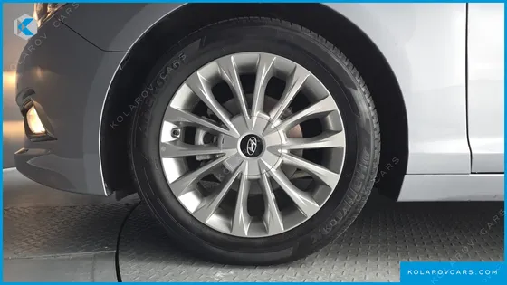 HYUNDAI SONATA 2.0 CARE+