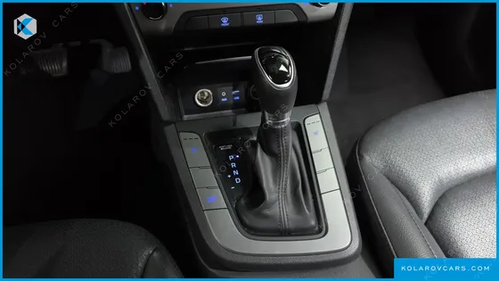HYUNDAI ELANTRA (AVANTE) 1.6 GDI VALUE PLUS