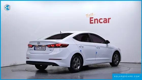 HYUNDAI ELANTRA (AVANTE) 1.6 E-VGT SMART