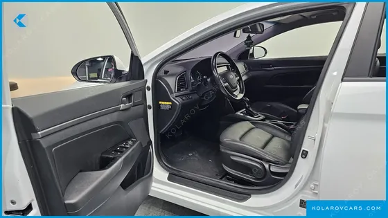 HYUNDAI ELANTRA (AVANTE) 1.6 E-VGT SMART