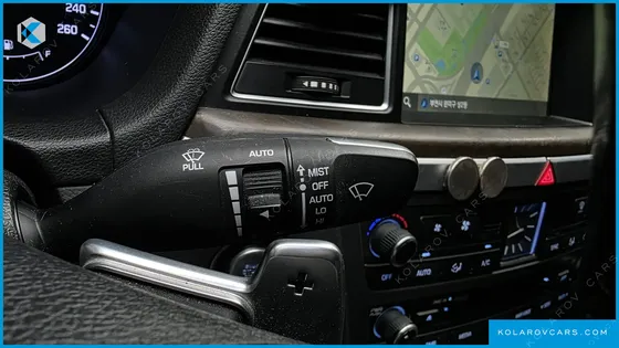 HYUNDAI GENESIS G330 PREMIUM AWD