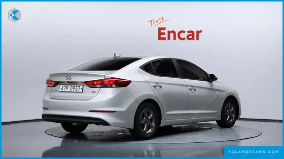 HYUNDAI ELANTRA (AVANTE) 1.6 GDI SMART