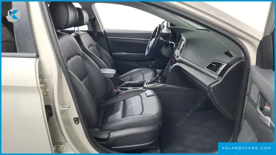 HYUNDAI ELANTRA (AVANTE) 1.6 GDI SMART