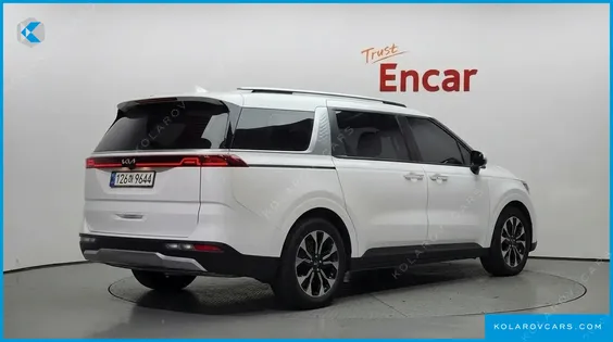 KIA CARNIVAL DIESEL 9-SEATER PRESTIGE