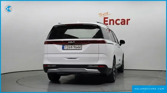 KIA CARNIVAL DIESEL 9-SEATER PRESTIGE