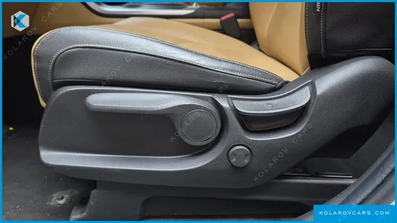 KIA CARNIVAL DIESEL 9-SEATER PRESTIGE