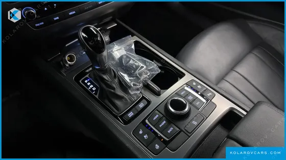HYUNDAI GENESIS G330 PREMIUM AWD