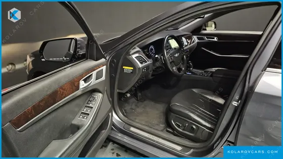 HYUNDAI GENESIS G330 MODERN