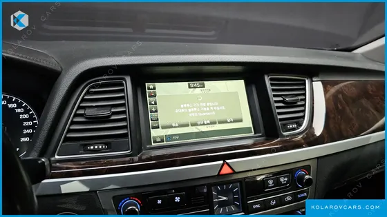 HYUNDAI GENESIS G330 MODERN