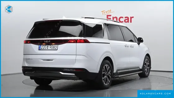 KIA CARNIVAL DIESEL 9-SEATER NOBLESSE