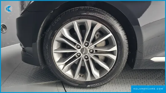 HYUNDAI GENESIS G330 PREMIUM AWD