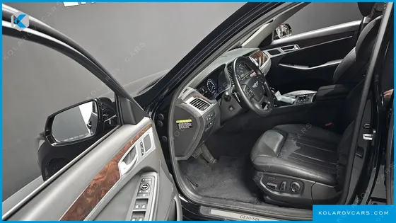 HYUNDAI GENESIS G330 PREMIUM AWD