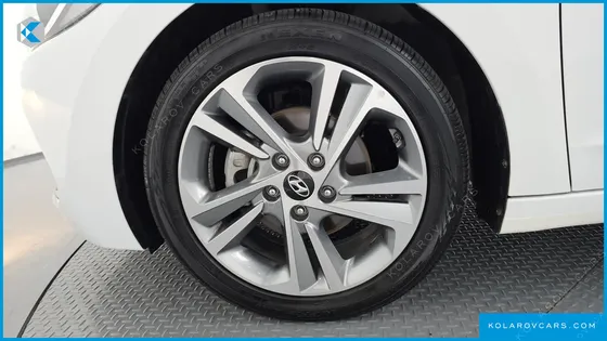 HYUNDAI ELANTRA (AVANTE) 1.6 GDI VALUE PLUS