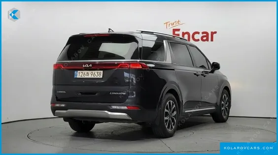 KIA CARNIVAL DIESEL 9-SEATER NOBLESSE