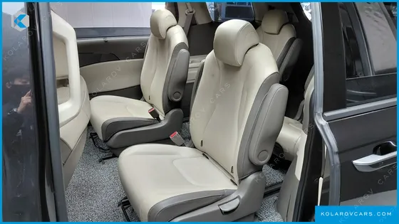 KIA CARNIVAL DIESEL 9-SEATER NOBLESSE