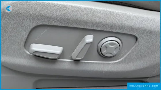 KIA CARNIVAL DIESEL 9-SEATER NOBLESSE