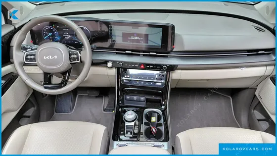 KIA CARNIVAL GASOLINE 9-SEATER SIGNATURE