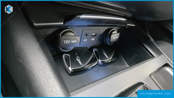 HYUNDAI GENESIS G330 MODERN AWD