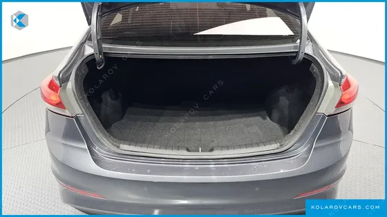 HYUNDAI ELANTRA (AVANTE) 1.6 GDI VALUE PLUS