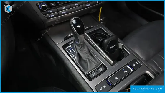 HYUNDAI GENESIS G330 MODERN AWD