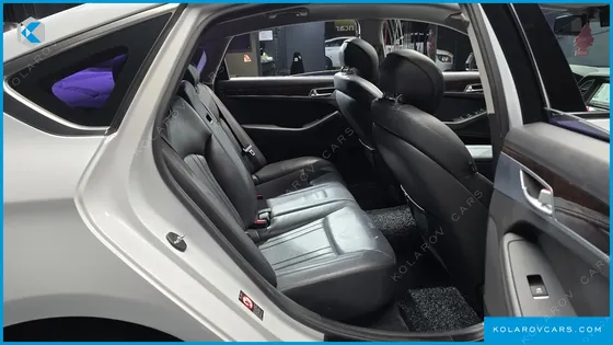 HYUNDAI GENESIS G330 MODERN