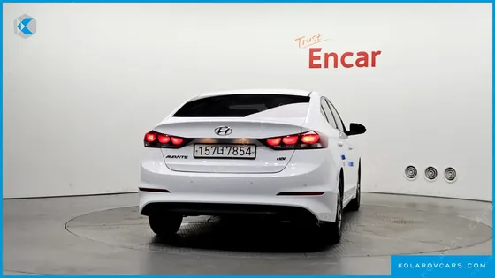 HYUNDAI ELANTRA (AVANTE) 1.6 GDI SMART