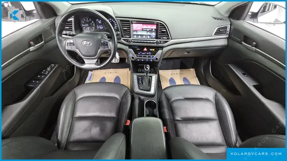 HYUNDAI ELANTRA (AVANTE) 1.6 GDI SMART