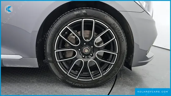 HYUNDAI GENESIS G330 PREMIUM AWD