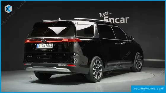 KIA CARNIVAL DIESEL 7-SEATER SIGNATURE