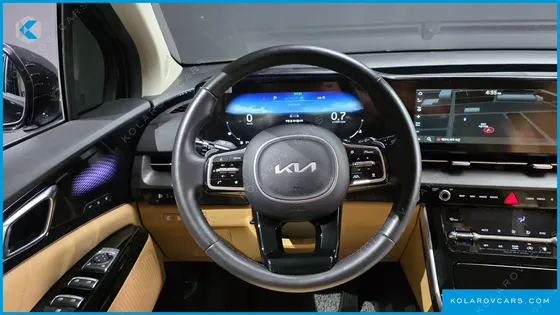 KIA CARNIVAL DIESEL 7-SEATER SIGNATURE