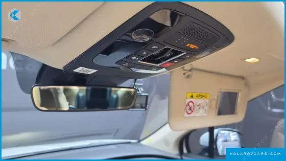 KIA CARNIVAL GASOLINE 9-SEATER SIGNATURE