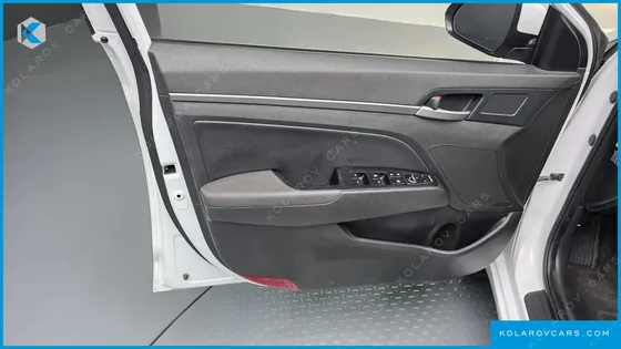 HYUNDAI ELANTRA (AVANTE) 1.6 GDI VALUE PLUS