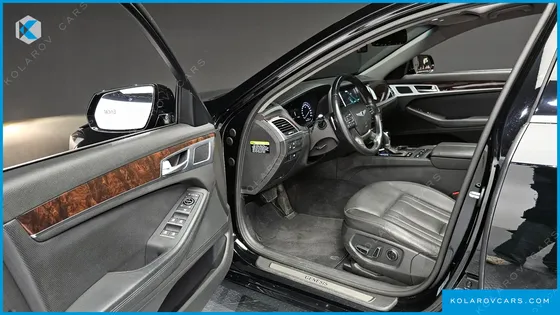 HYUNDAI GENESIS G330 MODERN AWD