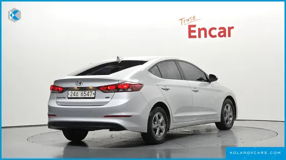 HYUNDAI ELANTRA (AVANTE) 1.6 GDI SMART