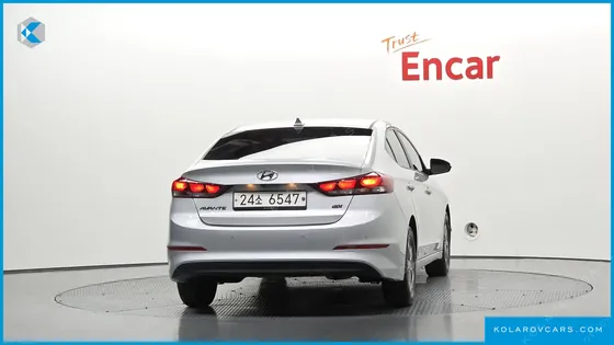 HYUNDAI ELANTRA (AVANTE) 1.6 GDI SMART
