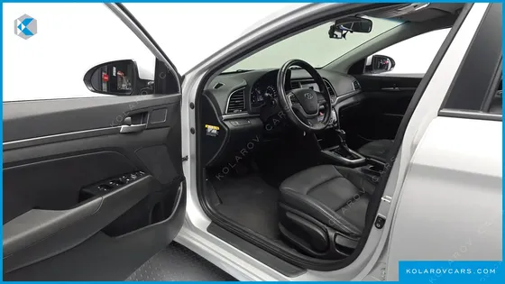 HYUNDAI ELANTRA (AVANTE) 1.6 GDI SMART