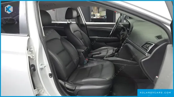 HYUNDAI ELANTRA (AVANTE) 1.6 GDI SMART