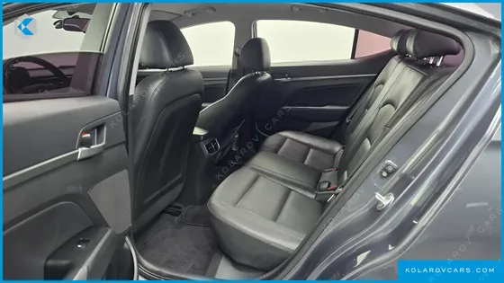 HYUNDAI ELANTRA (AVANTE) 1.6 GDI SMART