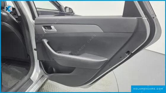 HYUNDAI SONATA 2.0 STYLE
