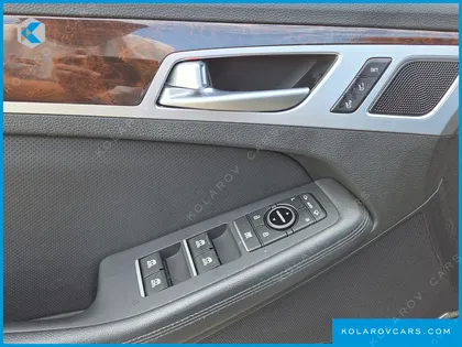 HYUNDAI GENESIS G330 PREMIUM AWD