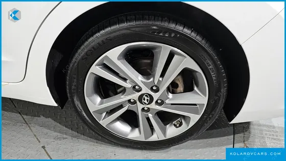 HYUNDAI ELANTRA (AVANTE) 1.6 GDI VALUE PLUS