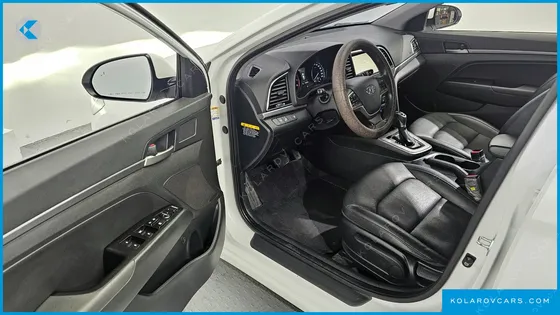 HYUNDAI ELANTRA (AVANTE) 1.6 GDI VALUE PLUS