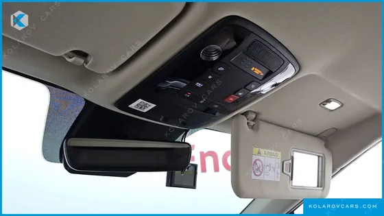 KIA CARNIVAL GASOLINE 9-SEATER HI-LIMOUSINE